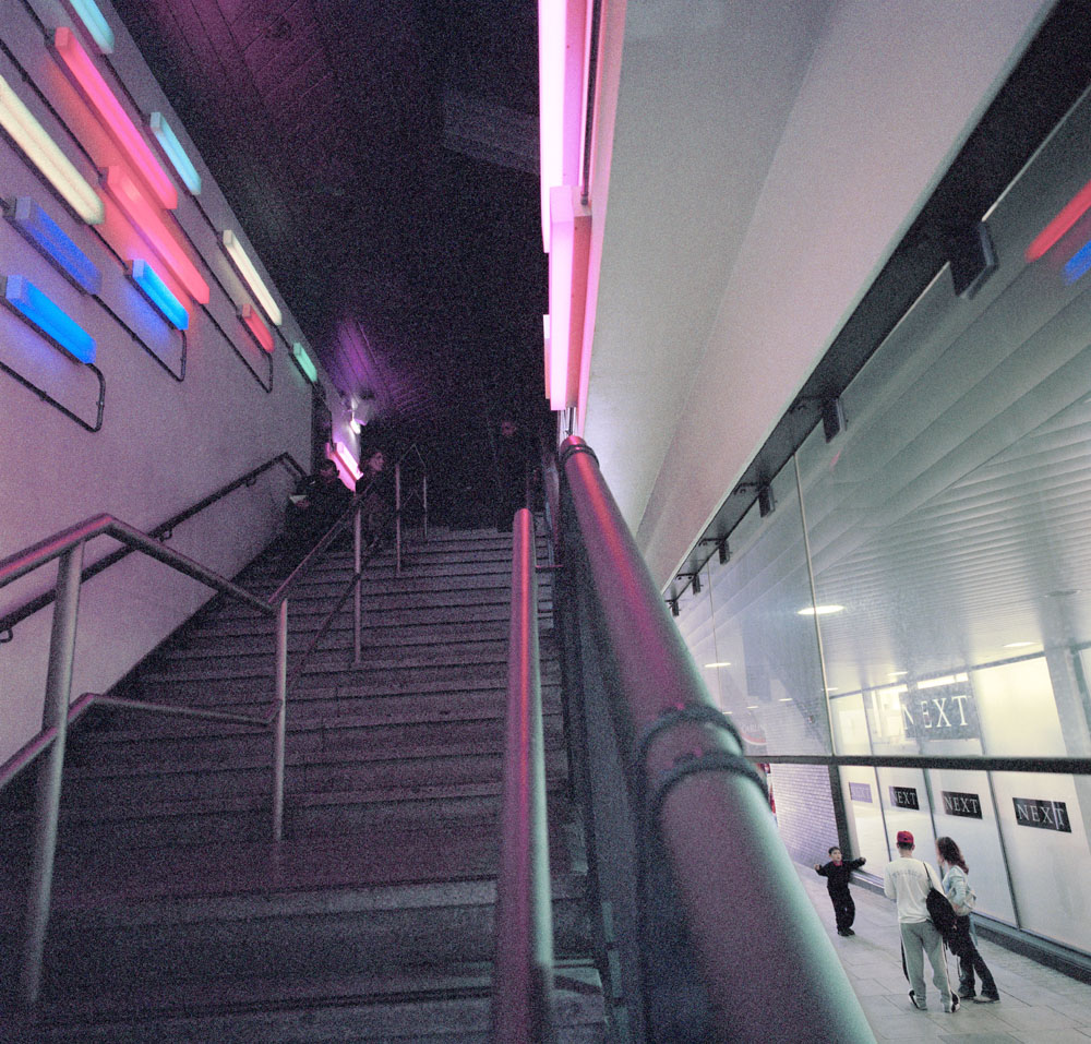 d-squared design project ; N1 Reactive Light Installation 