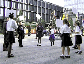 d-squared video project : Crossing Boundaries